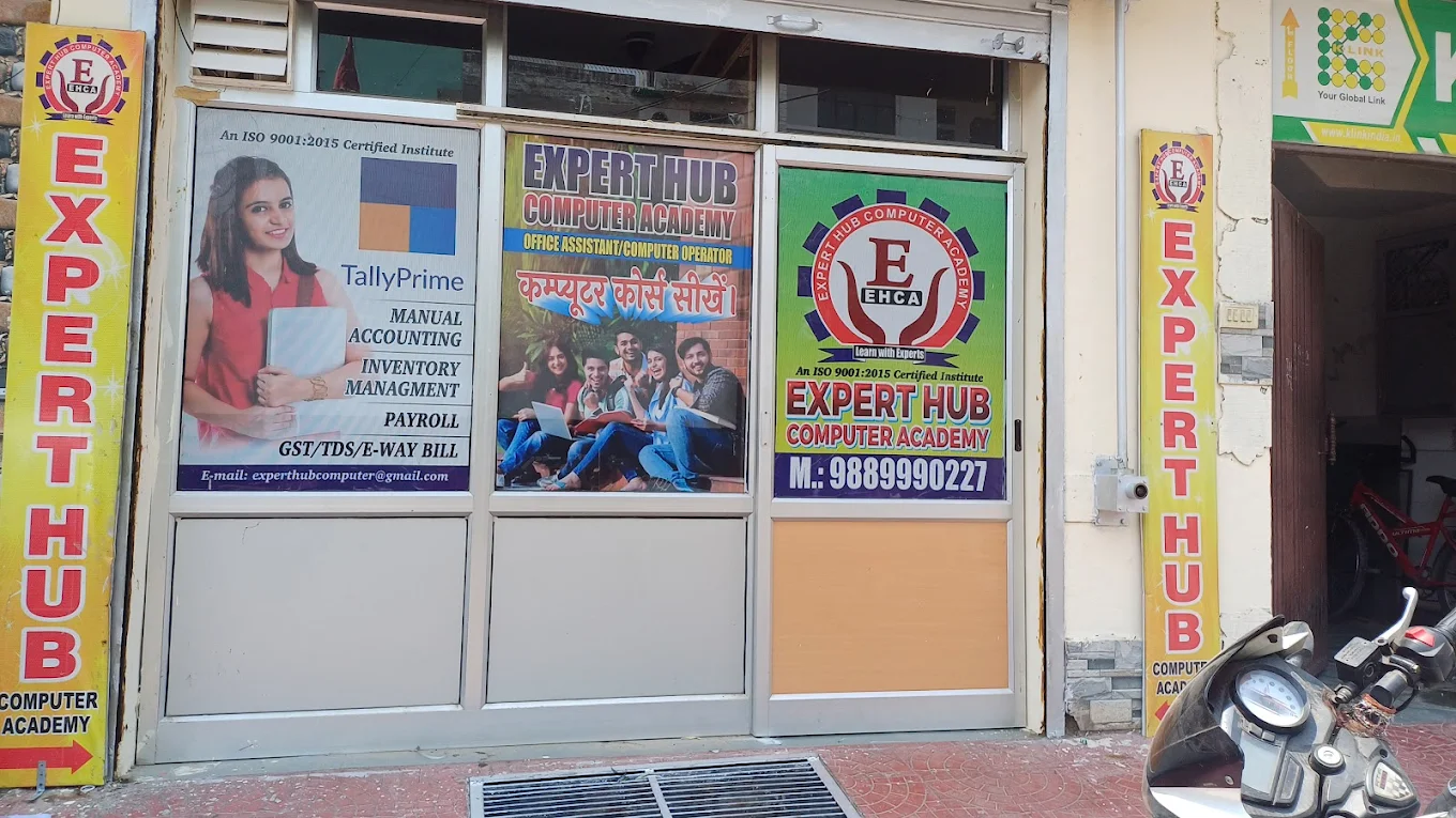 Expert Hub Computer Academy storefront